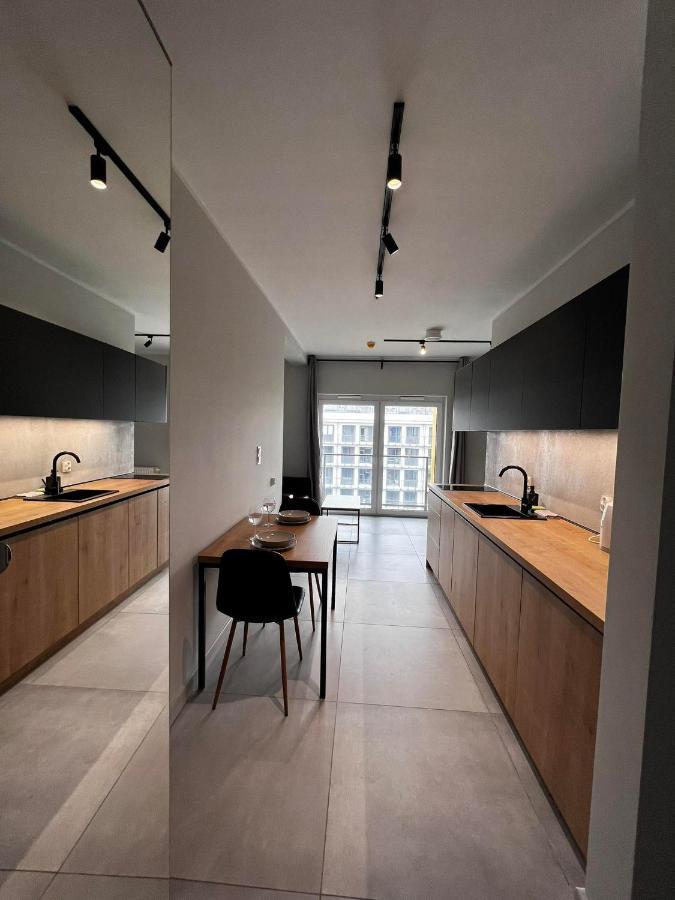 Property Apart - Legnicka Business Center Wrocław Extérieur photo