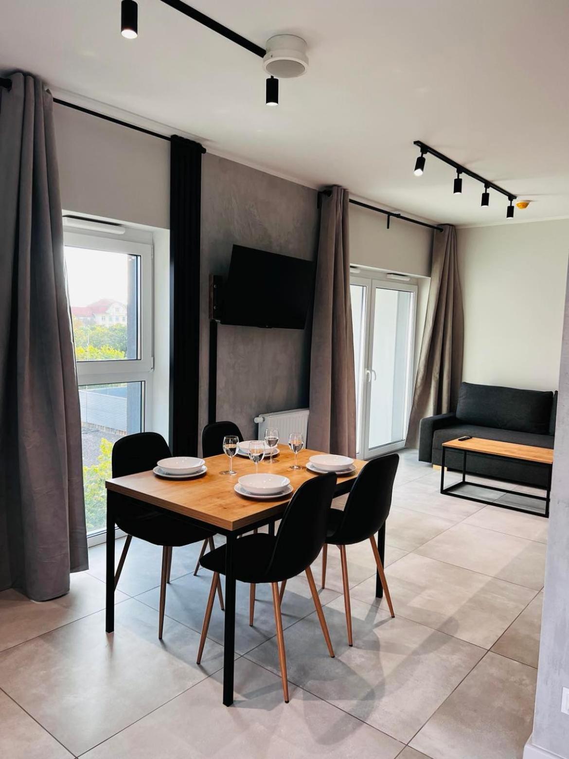 Property Apart - Legnicka Business Center Wrocław Extérieur photo